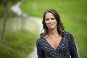 Karin Isberg, terapeut och coach, utbildad inom neurovetenskap.
